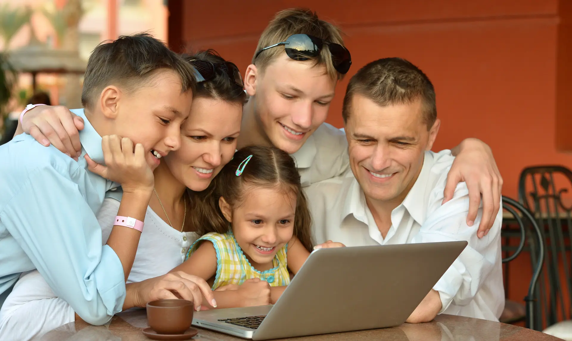 3. osztályos gyermek, szülővel tanul