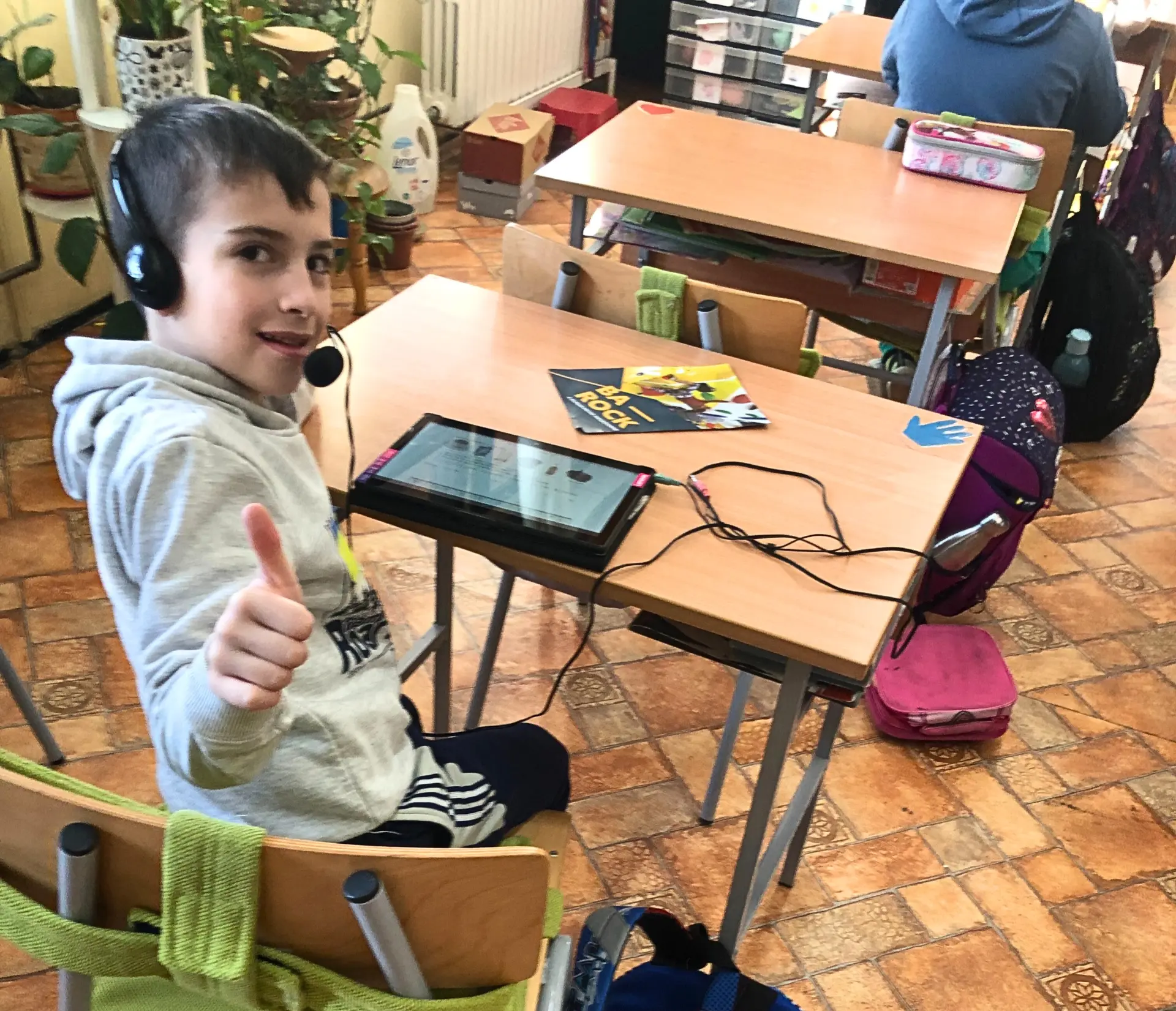 fiú Matek Oázissal tanul