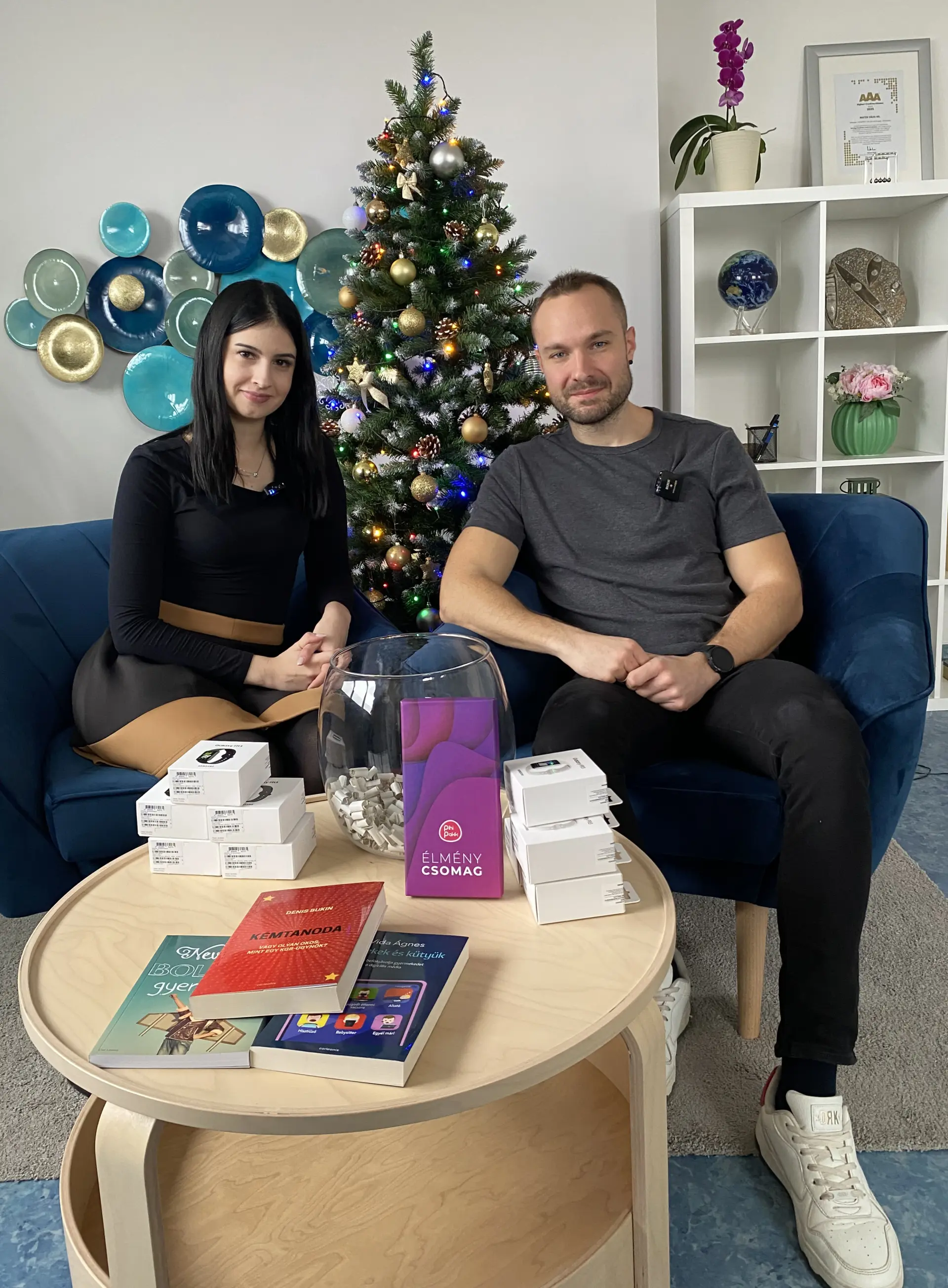 Karácsonyi ajándékeső - Nyereménysorsolás