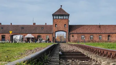 A zsidóság jogfosztásának folyamata és a holokauszt Magyarországon